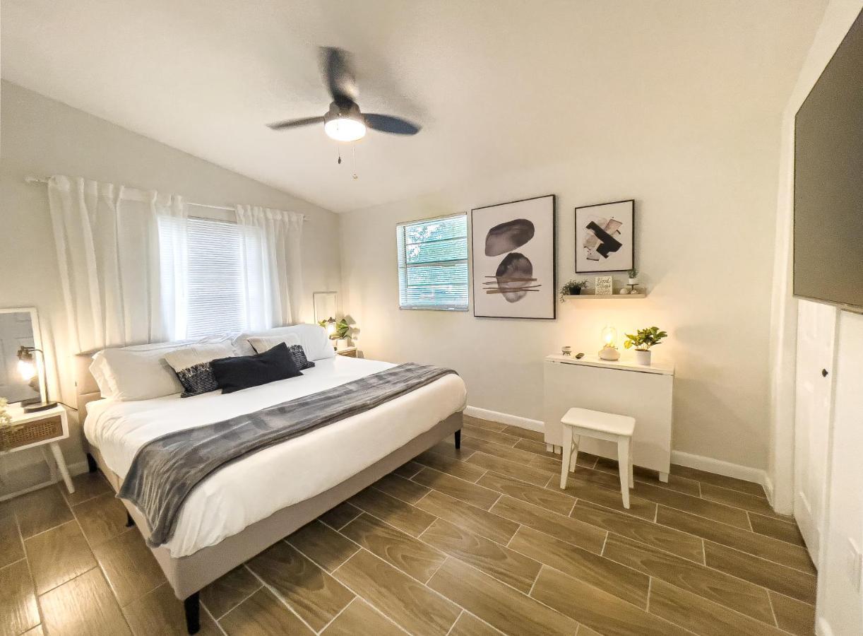Cozy Home In Tampa Near Ybor & Busch Gardens Exteriör bild