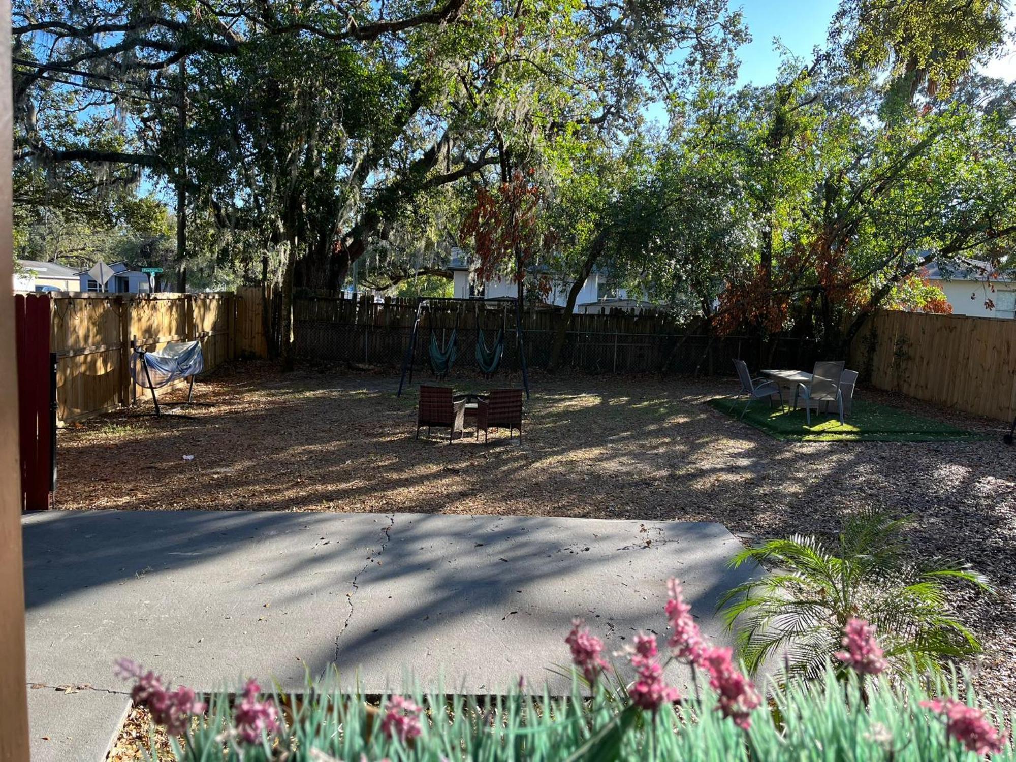 Cozy Home In Tampa Near Ybor & Busch Gardens Exteriör bild